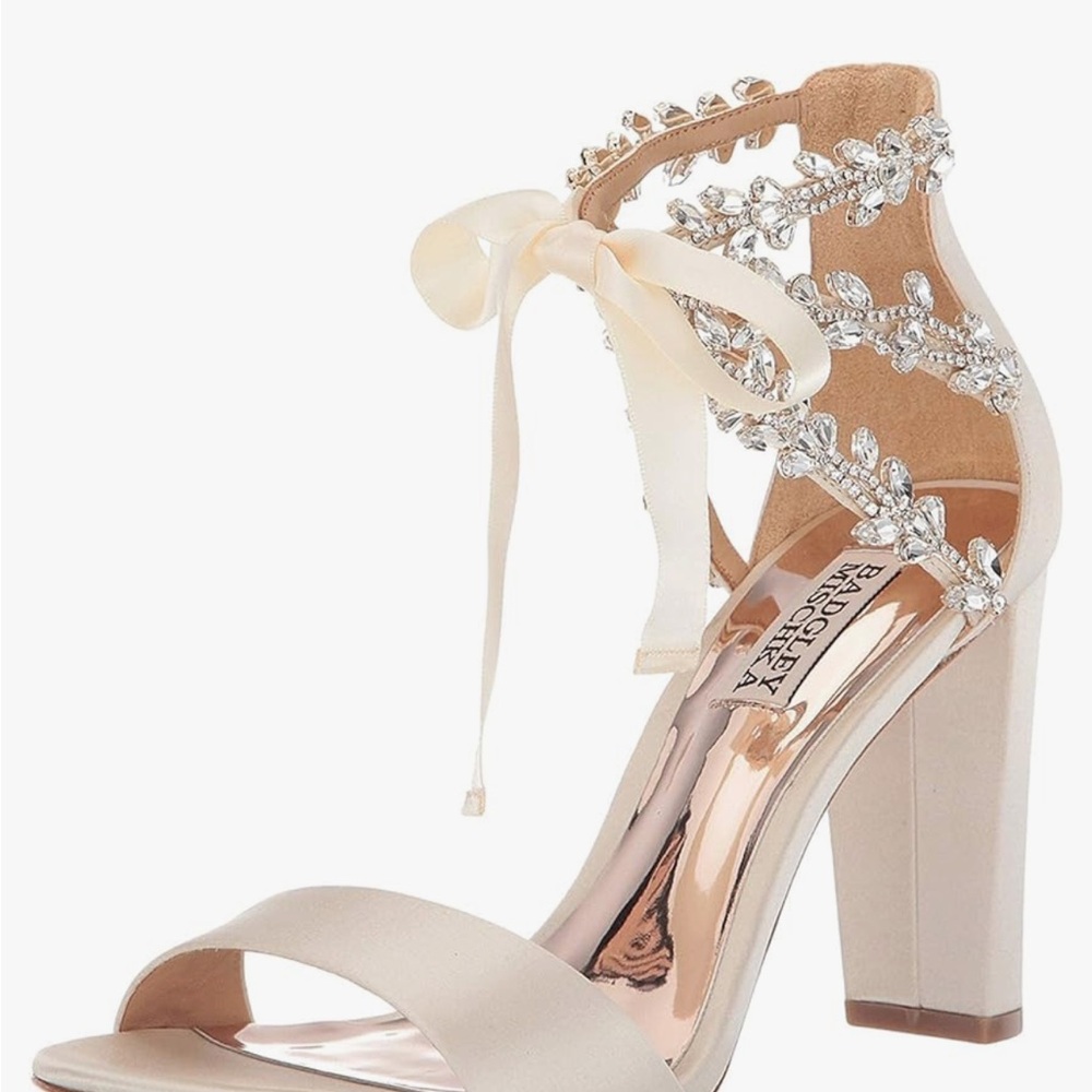 Badgley Mischka “Ever After” Wedding Shoes size 7